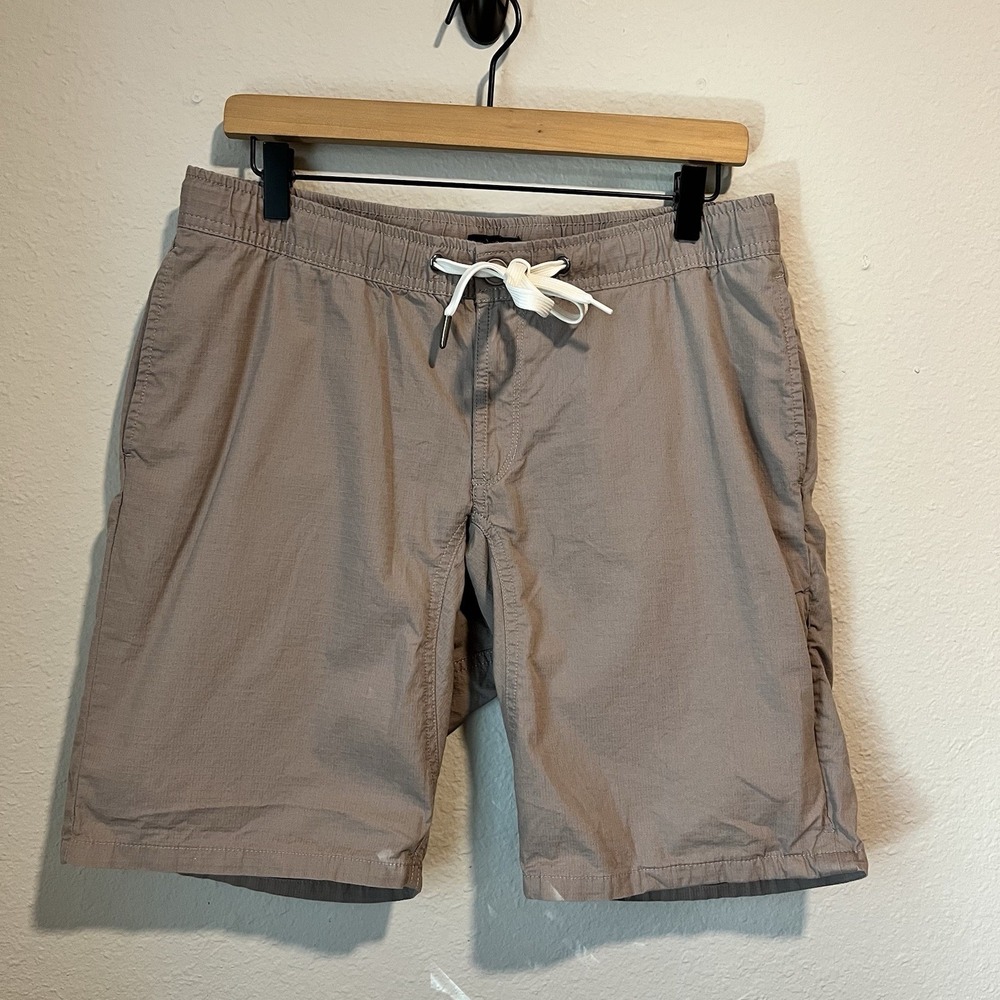 Quince Shorts Mens Medium Organic Stretch Cotton Ripstop Taupe 9" Inseam